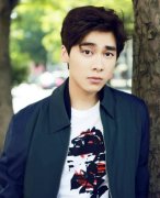 矮个子的男生高个丑男穿衣搭配