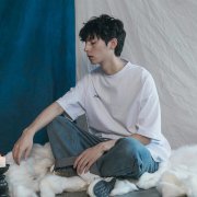 摆脱不会穿的标签穿出时髦感靠这3点