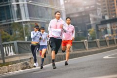 安德玛Under Armour全新UA HOVR跑鞋发售