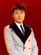 李宗翰一手包办时尚造型 自信透出时