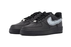 耐克空军上新KAWS x Sky High Farm x Nike三