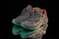 Raised by Wolves和Saucony 联名AYA球鞋曝光