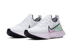 Nike Infinity React Run全新配色跑鞋亮相