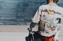 Carhartt WIP x Browns x Small Talk Studio 三方合作系列来