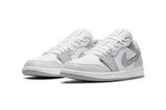 最新Air Jordan 1 LowBerlin Grey配色鞋款曝