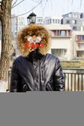 独特的羽绒服Mackage Glen羔羊皮羽绒飞
