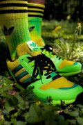 atmos和adidas推出ZX8000G-SNK限量联名鞋