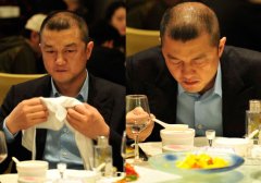 李亚鹏脱发还变残 大叔们慢点变老好