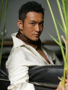 黄晓明成为帅男秘诀