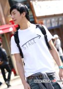 男士时尚休闲T恤衫 夏天的选择