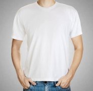 男生t恤怎么穿好看