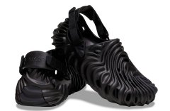 Salehe Bembury x Crocs 联名鞋款Sasquatch配色