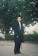 周柏豪2023电影音乐晚会穿搭
