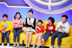 阿玛尼西服时尚与品质的完美结合