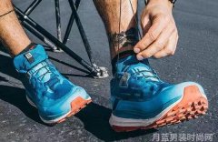 萨洛蒙全新 Ultra Glide 长距离越野跑鞋