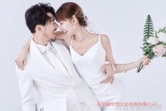 40岁潮男如何穿出个性与品味