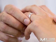 林肯公园主场的歌曲中哪些歌曲被认为是经典之