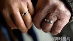如何成为时尚达人男士穿搭的常见问题与解决方